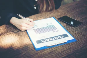 BEDAH KUALITAS DOKUMEN PADA KONTRAK BISNIS LEGAL