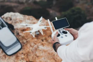 TATA KELOLA PENGOPERASIAN DRONE GUNA VIDEO MEMUKAU