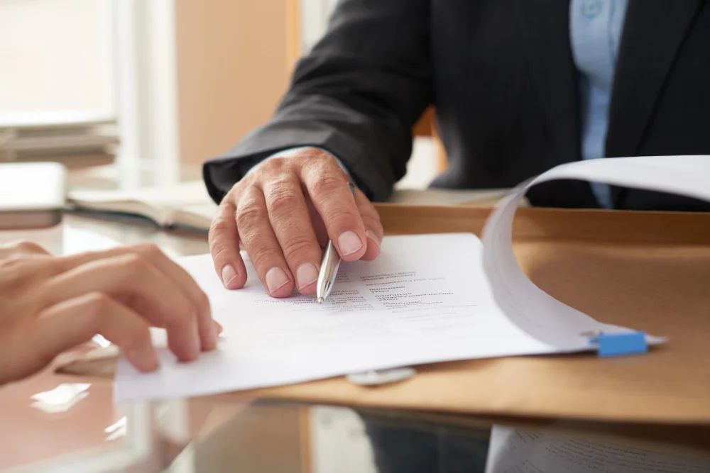 LEGAL OPINION DAN DUE DILIGENCE: INSTRUMEN PENTING DALAM PENGAMBILAN KEPUTUSAN BISNIS